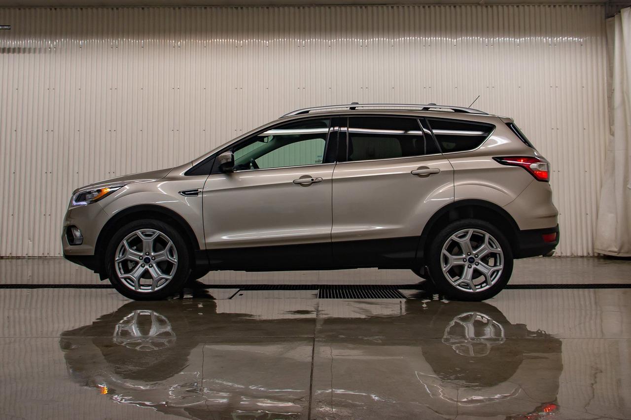 2017 Ford Escape AWD Titanium Leather Roof Nav Red Deer AB
