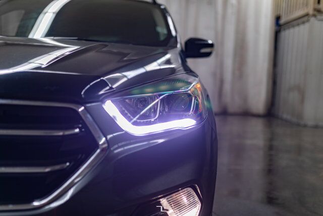 2017 Ford Escape AWD Titanium Nav Roof BCam Red Deer AB