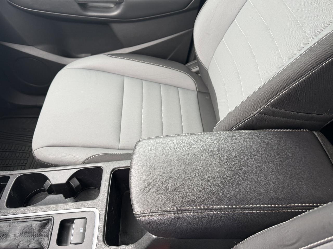 2017 Ford Escape S 4WD | EcoBoost Turbo | Rearview Camera | Bluetooth | Keyless Entry | SYNC Redwater AB