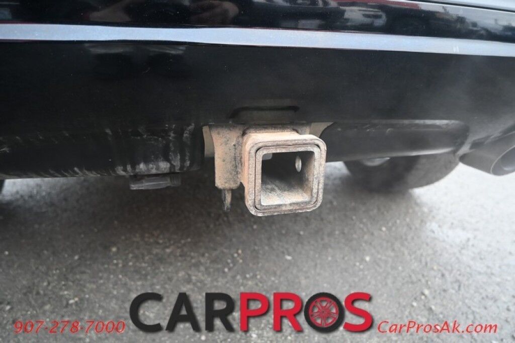 2017 Ford Escape SE - 4X4 - Technology Pkg - Sport Appearance Pkg - Blind Spot Alert - Bluetooth - AppleCarplay & Android Auto - Back Up Camera - Rear Park Sensors - Luggage Rack - Power Liftgate - Keyless Entry - Tow Pkg - Only 71K Miles - 28 MPG Anchorage AK