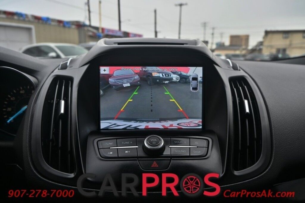 2017 Ford Escape SE - 4X4 - Technology Pkg - Sport Appearance Pkg - Blind Spot Alert - Bluetooth - AppleCarplay & Android Auto - Back Up Camera - Rear Park Sensors - Luggage Rack - Power Liftgate - Keyless Entry - Tow Pkg - Only 71K Miles - 28 MPG Anchorage AK