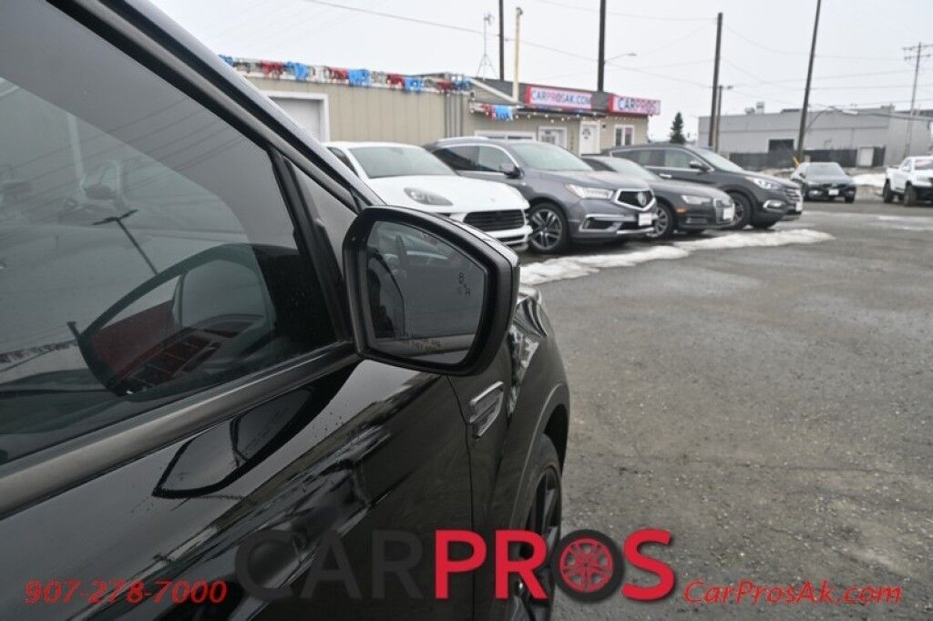 2017 Ford Escape SE - 4X4 - Technology Pkg - Sport Appearance Pkg - Blind Spot Alert - Bluetooth - AppleCarplay & Android Auto - Back Up Camera - Rear Park Sensors - Luggage Rack - Power Liftgate - Keyless Entry - Tow Pkg - Only 71K Miles - 28 MPG Anchorage AK