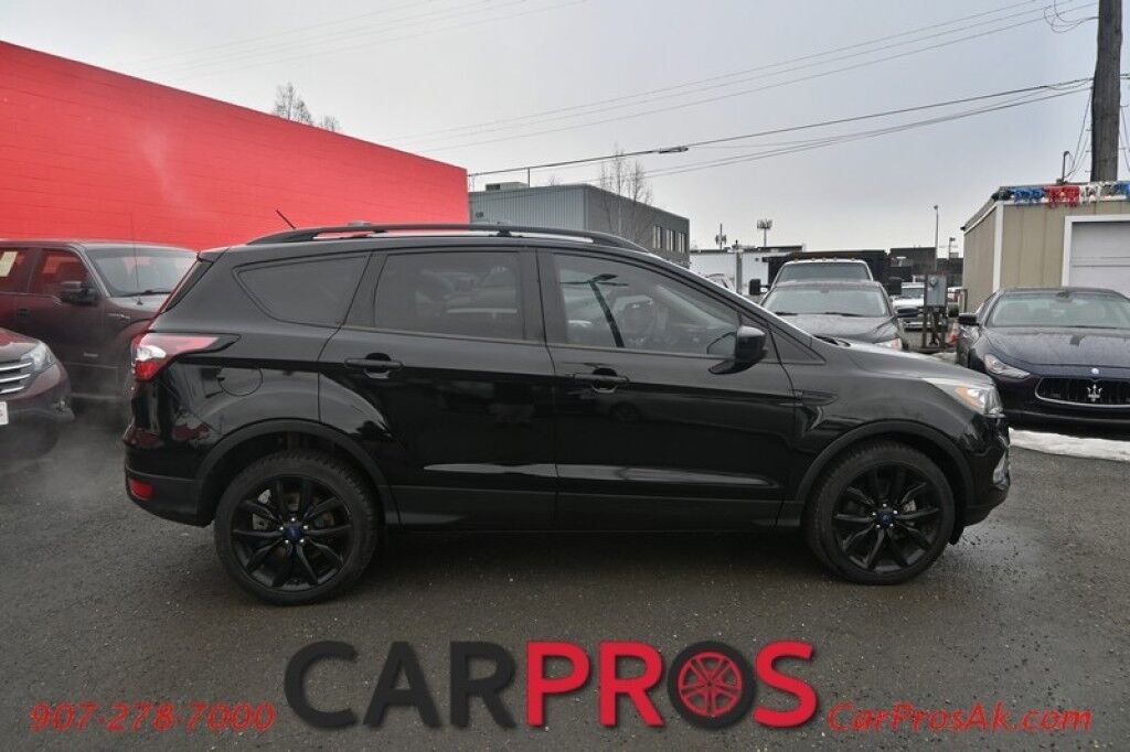 2017 Ford Escape SE - 4X4 - Technology Pkg - Sport Appearance Pkg - Blind Spot Alert - Bluetooth - AppleCarplay & Android Auto - Back Up Camera - Rear Park Sensors - Luggage Rack - Power Liftgate - Keyless Entry - Tow Pkg - Only 71K Miles - 28 MPG Anchorage AK