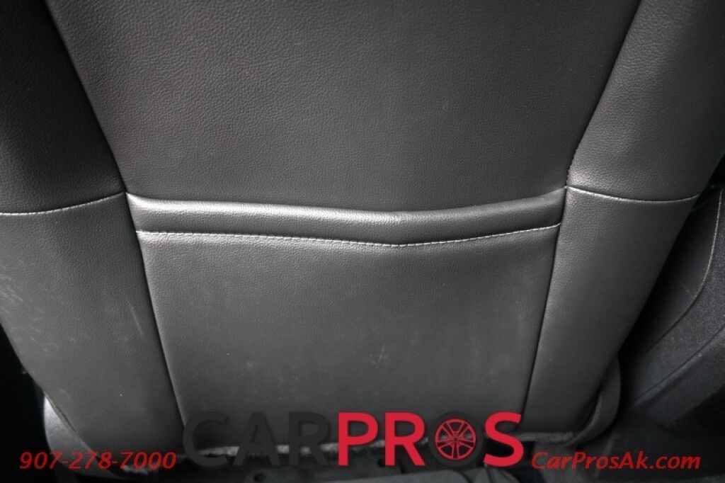 2017 Ford Escape SE - 4X4 - Technology Pkg - Sport Appearance Pkg - Blind Spot Alert - Bluetooth - AppleCarplay & Android Auto - Back Up Camera - Rear Park Sensors - Luggage Rack - Power Liftgate - Keyless Entry - Tow Pkg - Only 71K Miles - 28 MPG Anchorage AK