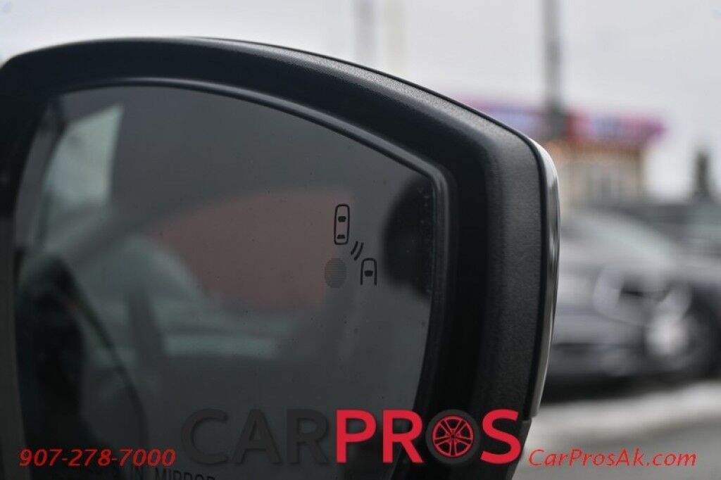 2017 Ford Escape SE - 4X4 - Technology Pkg - Sport Appearance Pkg - Blind Spot Alert - Bluetooth - AppleCarplay & Android Auto - Back Up Camera - Rear Park Sensors - Luggage Rack - Power Liftgate - Keyless Entry - Tow Pkg - Only 71K Miles - 28 MPG Anchorage AK