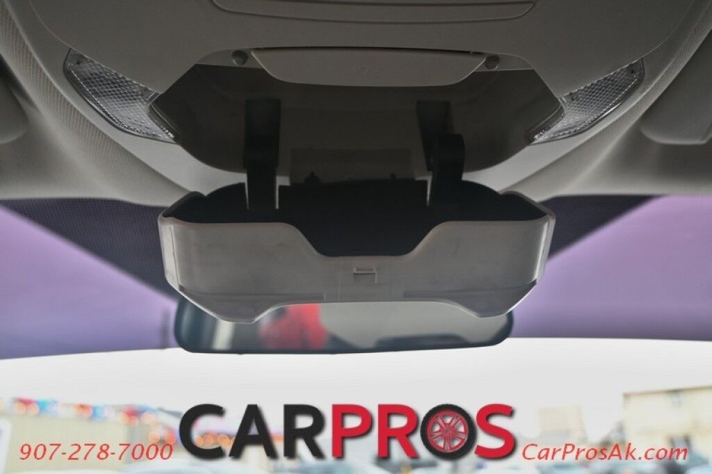 2017 Ford Escape SE - 4X4 - Technology Pkg - Sport Appearance Pkg - Blind Spot Alert - Bluetooth - AppleCarplay & Android Auto - Back Up Camera - Rear Park Sensors - Luggage Rack - Power Liftgate - Keyless Entry - Tow Pkg - Only 71K Miles - 28 MPG Anchorage AK