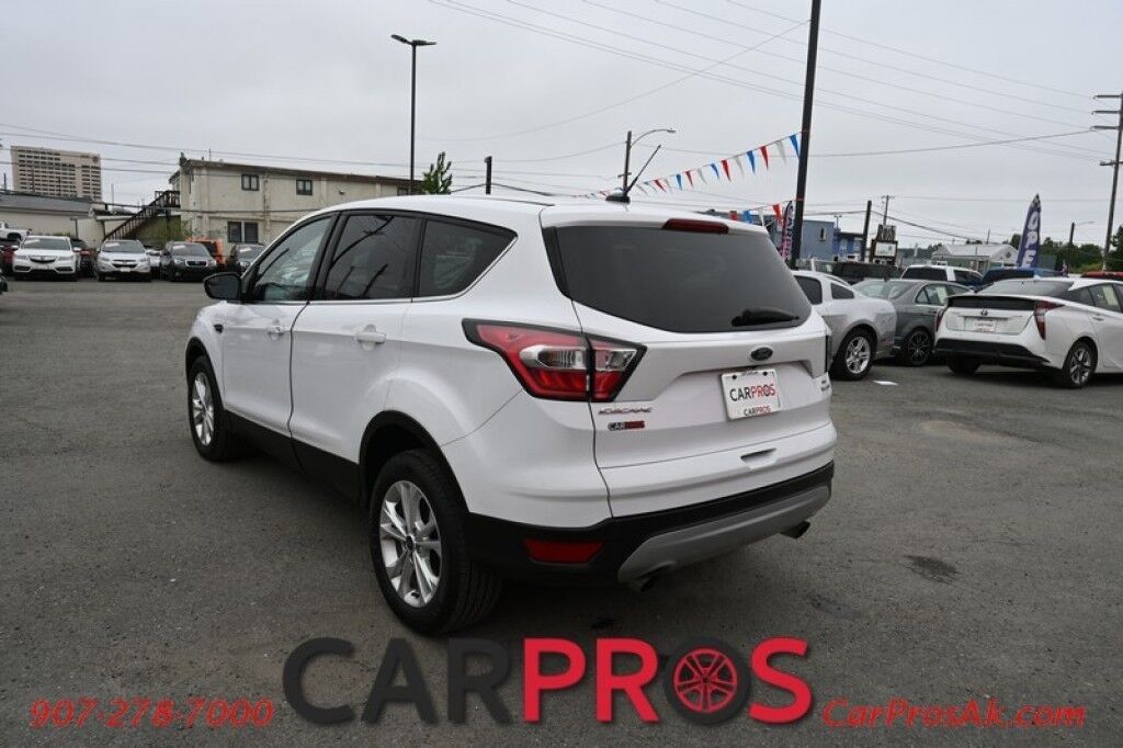 2017 Ford Escape SE - AWD - 1.5L 4-Cyl Turbo - Power Driver's Seat - Bluetooth - Backup Camera - Power Locks, Windows & Mirrors - USB Input - CD Player - Keyless Entry - Aluminum Wheels - 29 MPG - Only 31K Miles Anchorage AK