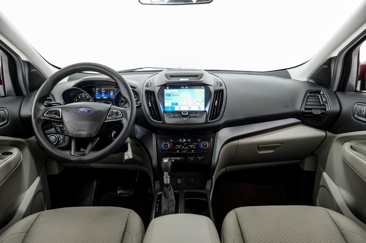 2017 Ford Escape SE AUTOMATIC SE TECH PKG BLIND SPOT ASSIST REAR CAMERA BLUETOOTH Carrollton TX