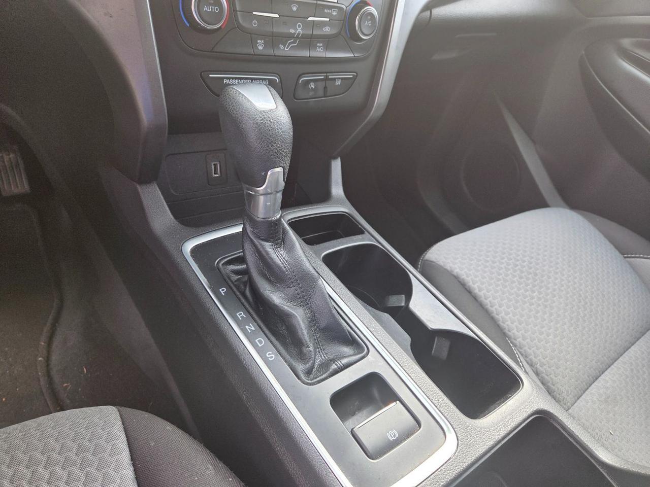 2017 Ford Escape SE Charlton MA