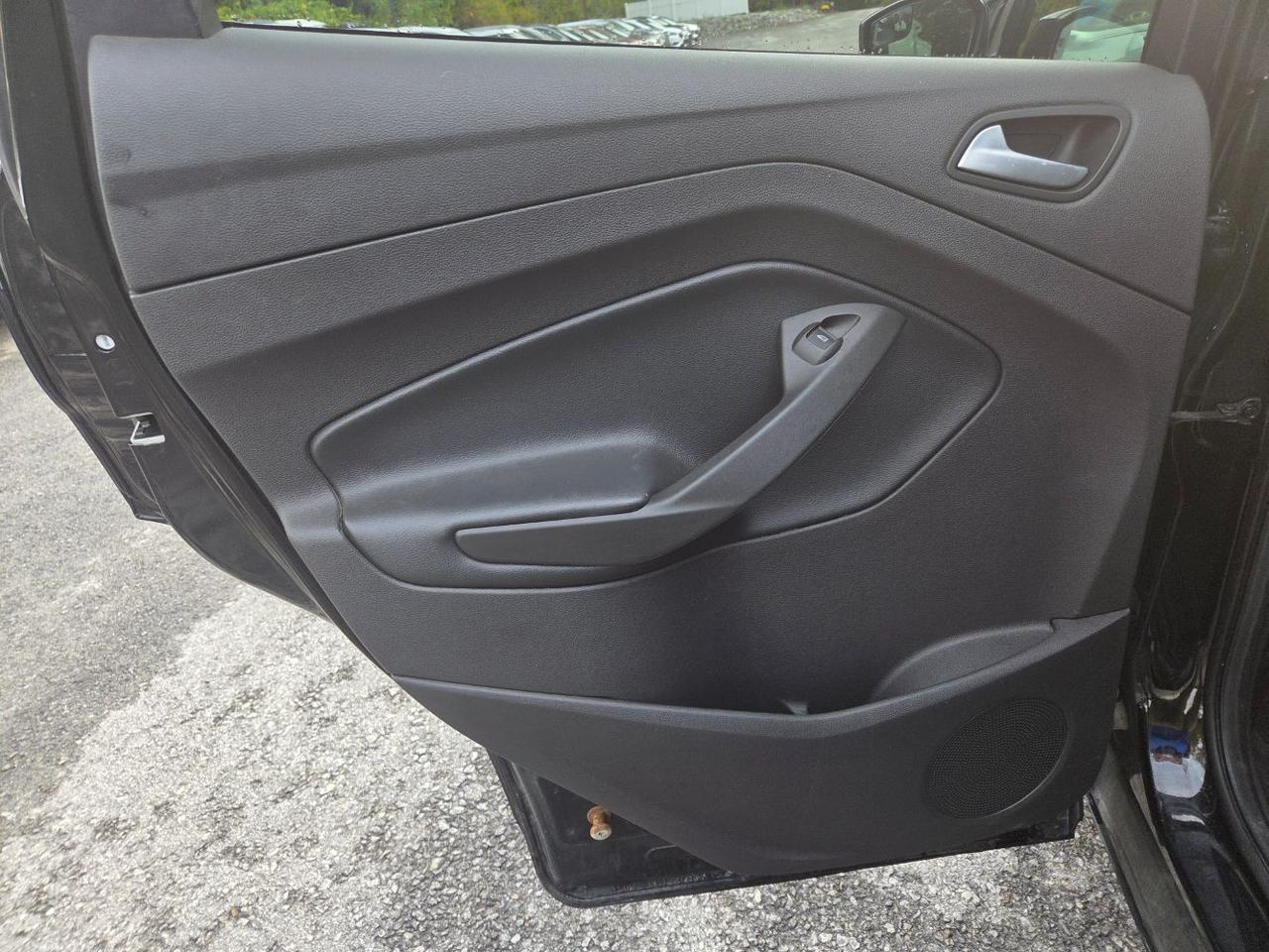 2017 Ford Escape SE Charlton MA