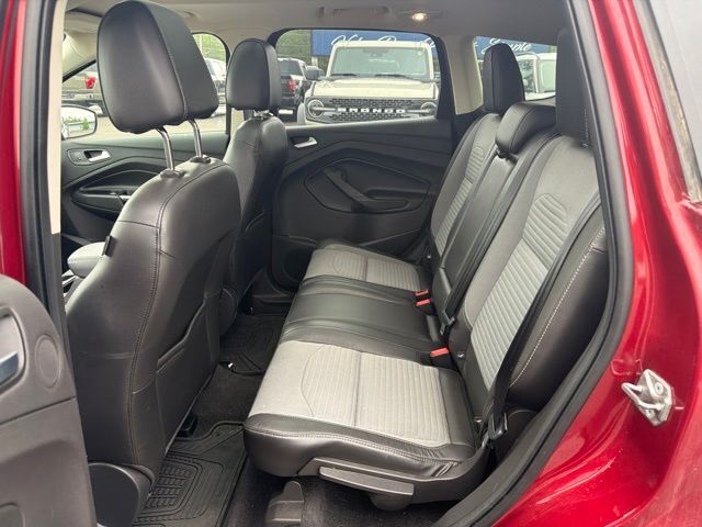 2017 Ford Escape SE Pine River MN