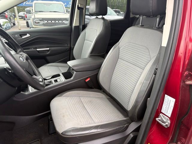 2017 Ford Escape SE Pine River MN
