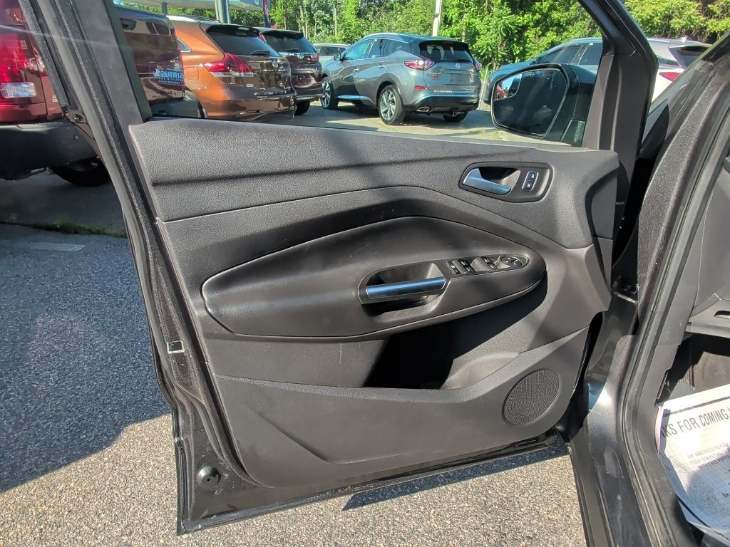 2017 Ford Escape SE Worcester MA