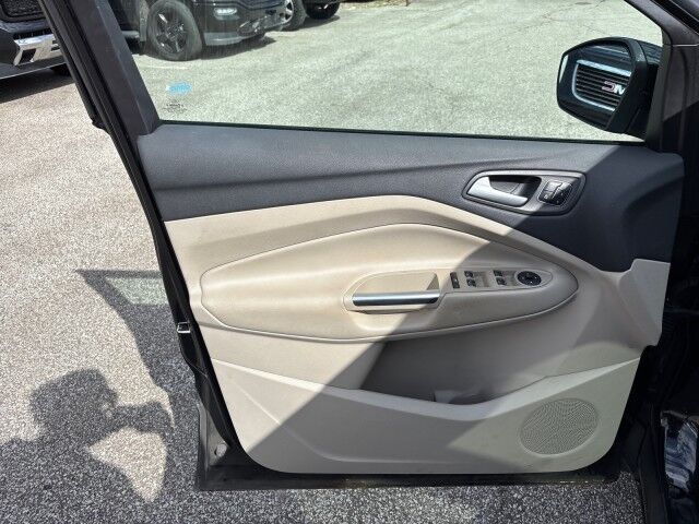 2017 Ford Escape Titanium Cleveland OH