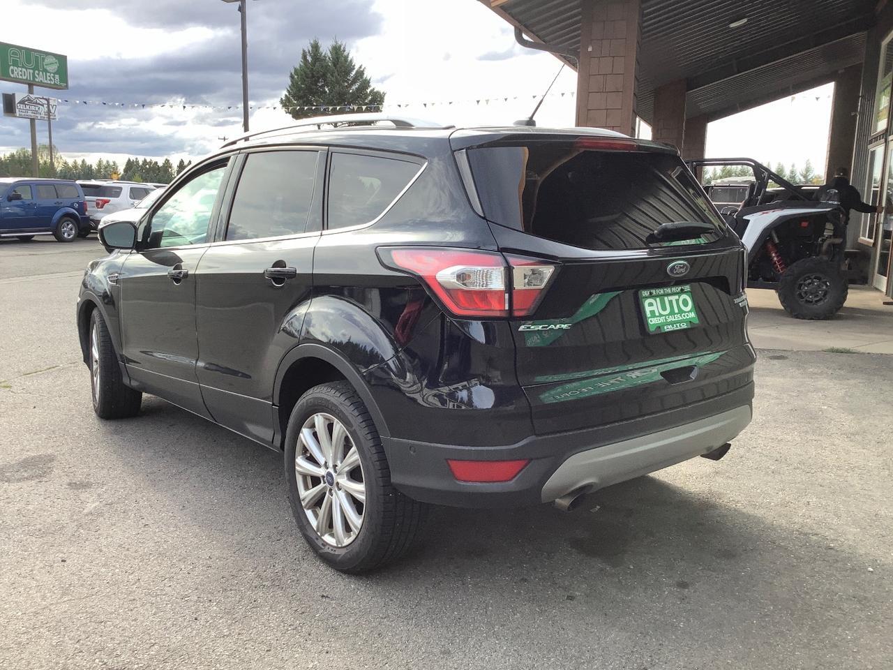2017 Ford Escape Titanium Hayden ID