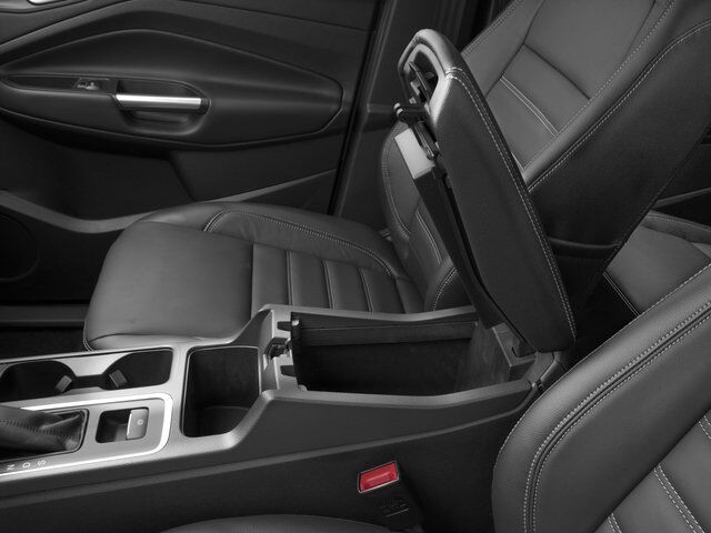 2017 Ford Escape Titanium Winder GA