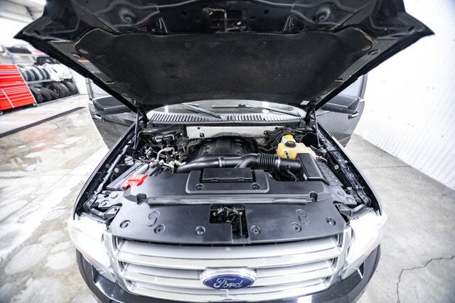 2017 Ford Expedition AWD Limited Leather Roof Nav BCam Red Deer AB