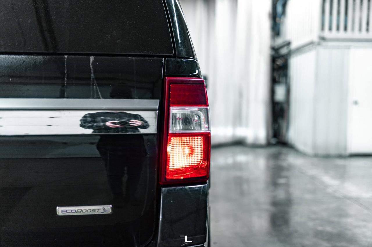 2017 Ford Expedition AWD Limited Leather Roof Nav BCam Red Deer AB