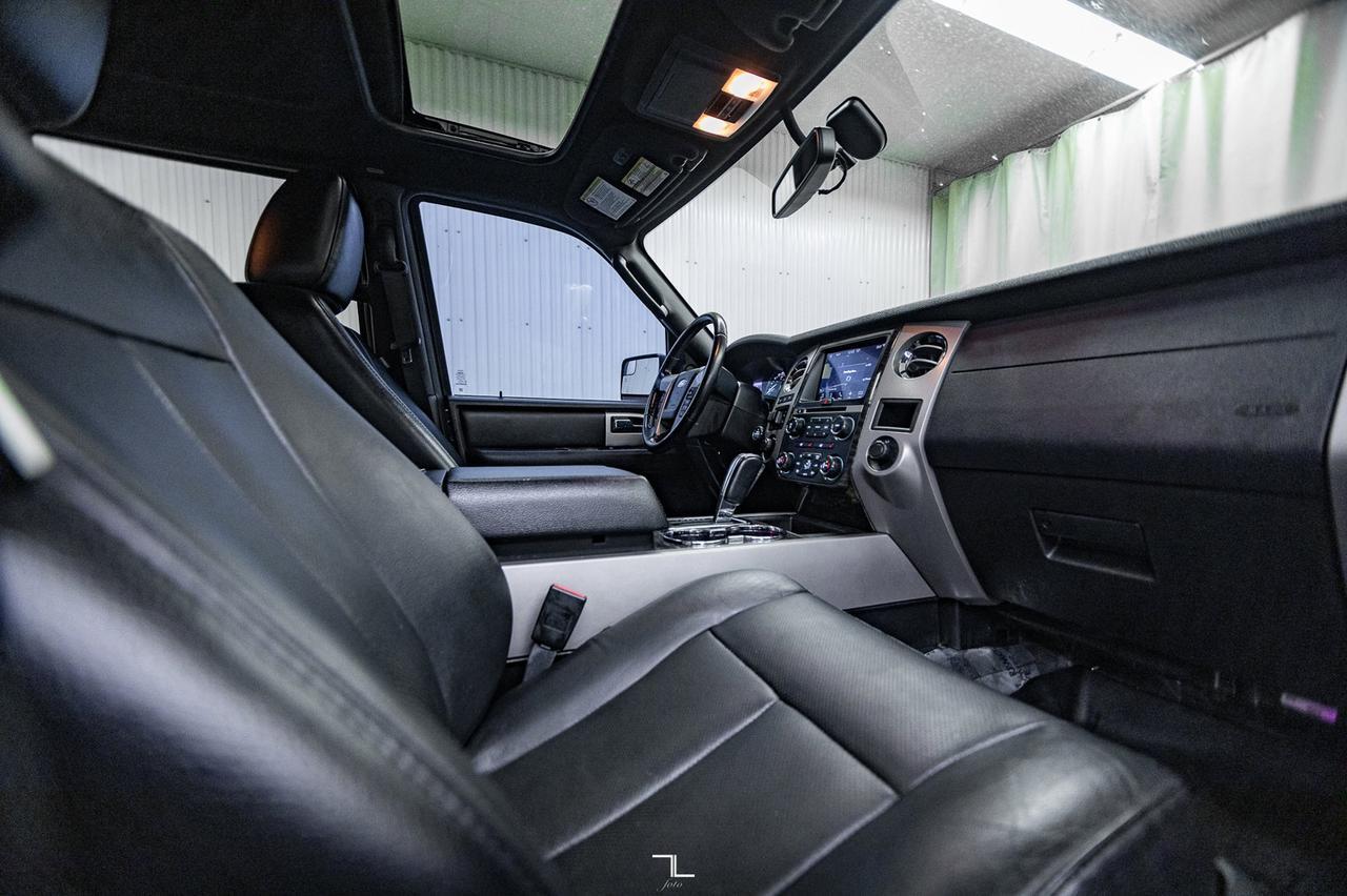 2017 Ford Expedition AWD Limited Leather Roof Nav BCam Red Deer AB