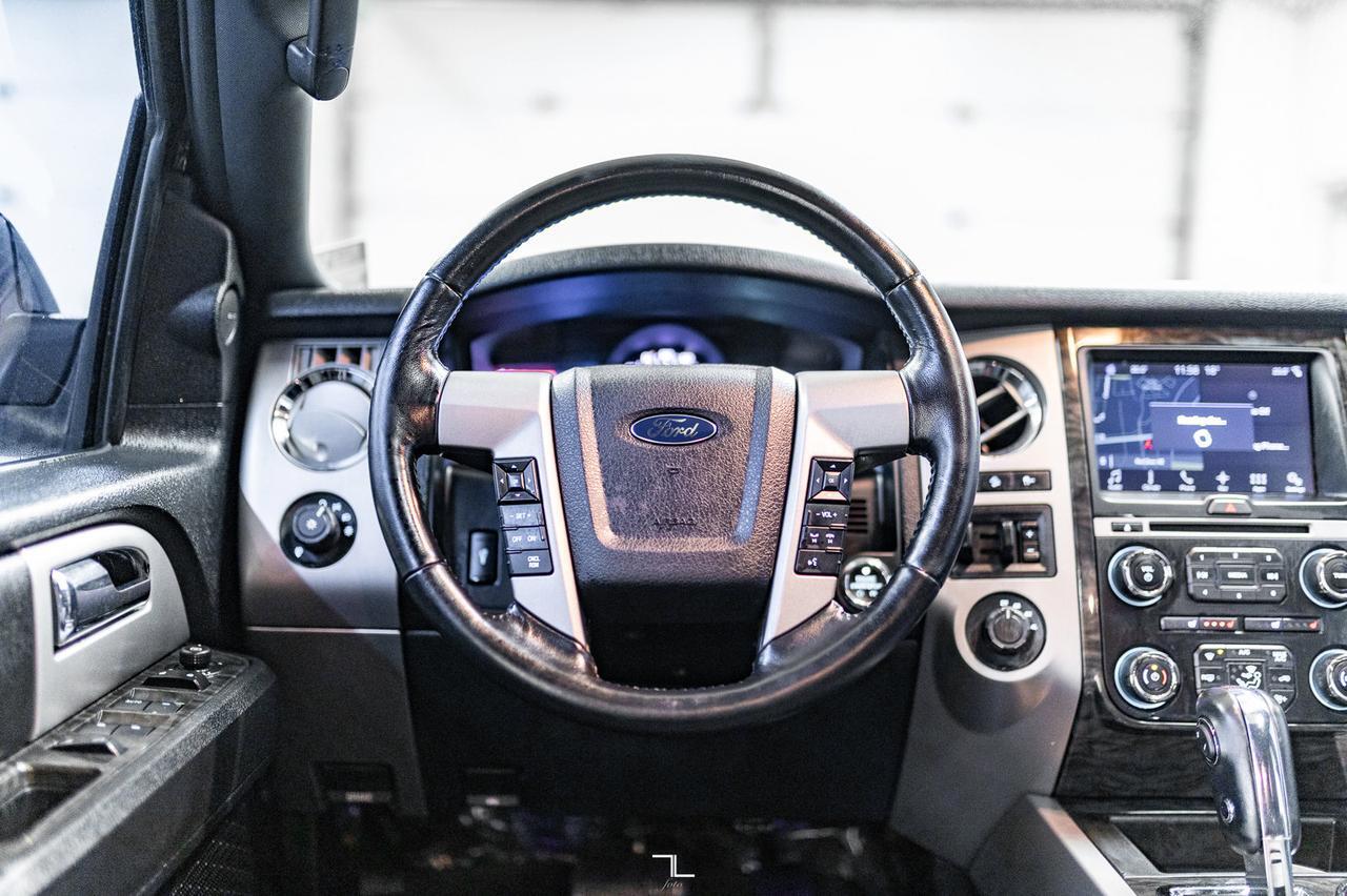 2017 Ford Expedition AWD Limited Leather Roof Nav BCam Red Deer AB