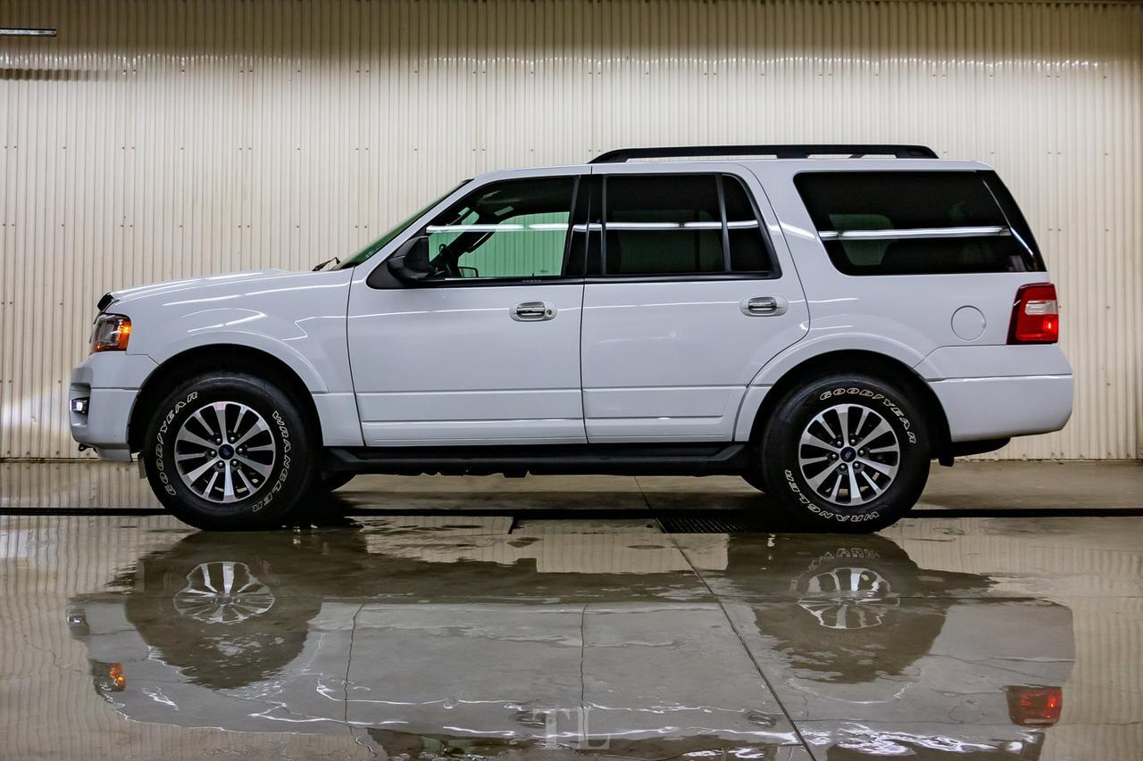 2017 Ford Expedition AWD XLT BCam Red Deer AB