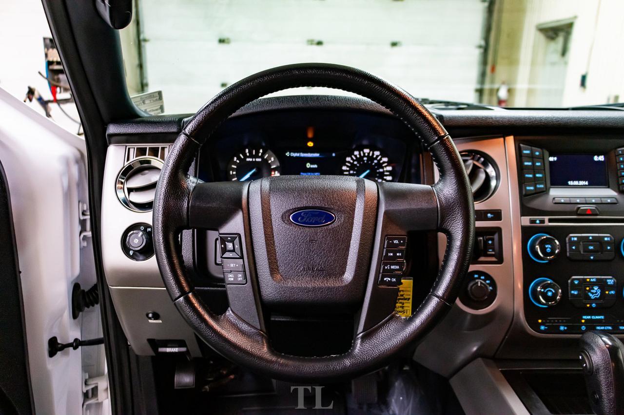 2017 Ford Expedition AWD XLT BCam Red Deer AB