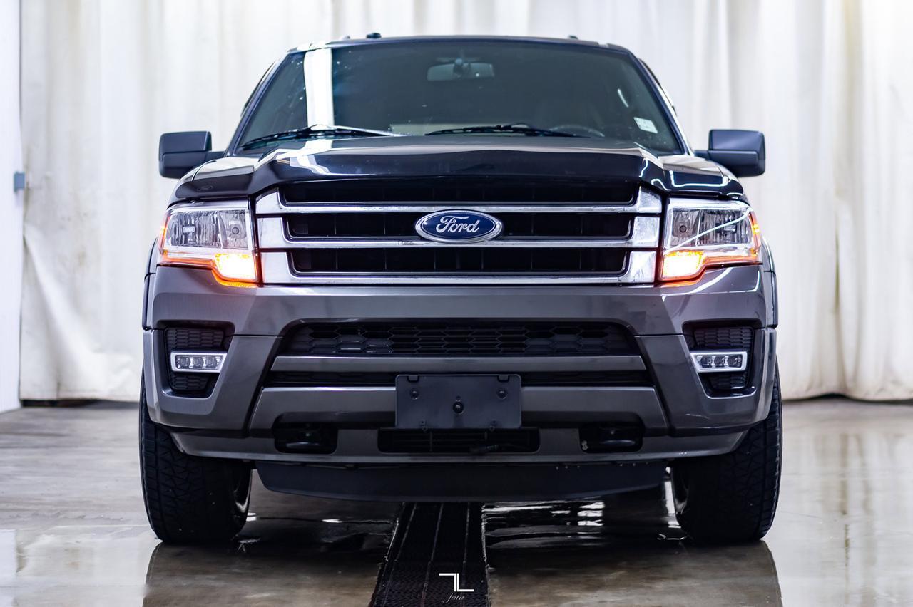 2017 Ford Expedition AWD XLT Leather Roof Nav BCam Red Deer AB