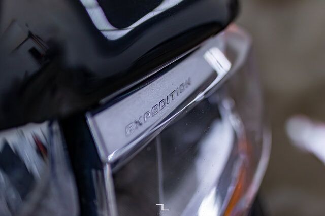 2017 Ford Expedition AWD XLT Leather Roof Nav BCam Red Deer AB