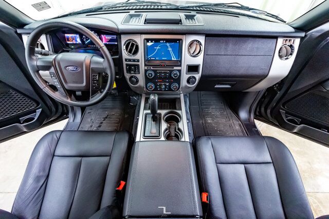 2017 Ford Expedition AWD XLT Leather Roof Nav BCam Red Deer AB