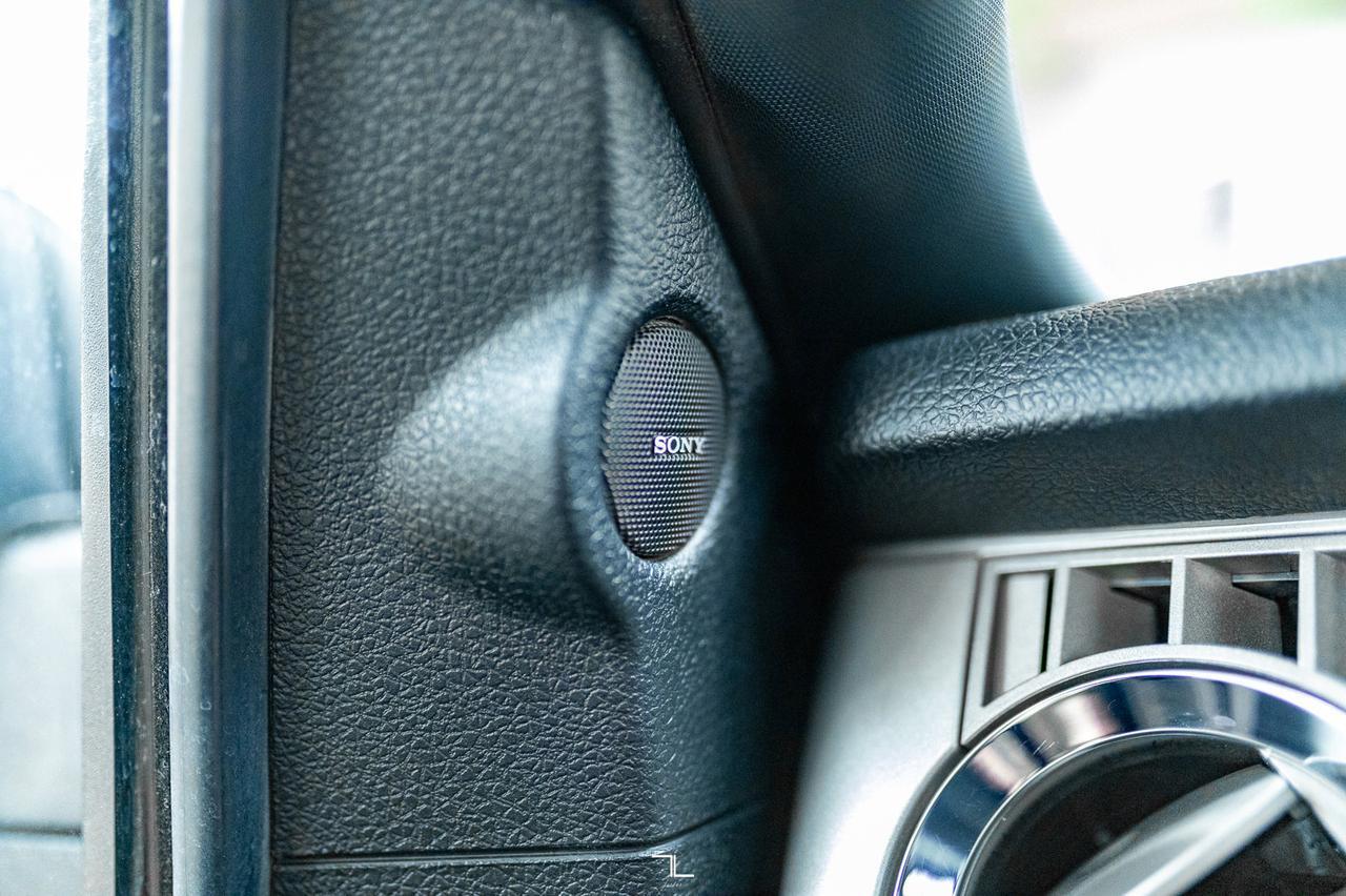 2017 Ford Expedition AWD XLT Luxury Edition Leather Roof BCam Red Deer AB