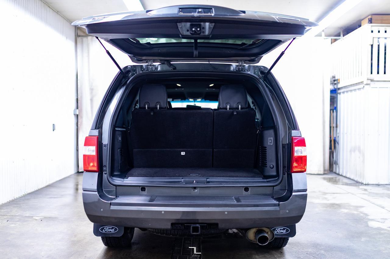 2017 Ford Expedition AWD XLT PSeat BCam Red Deer AB