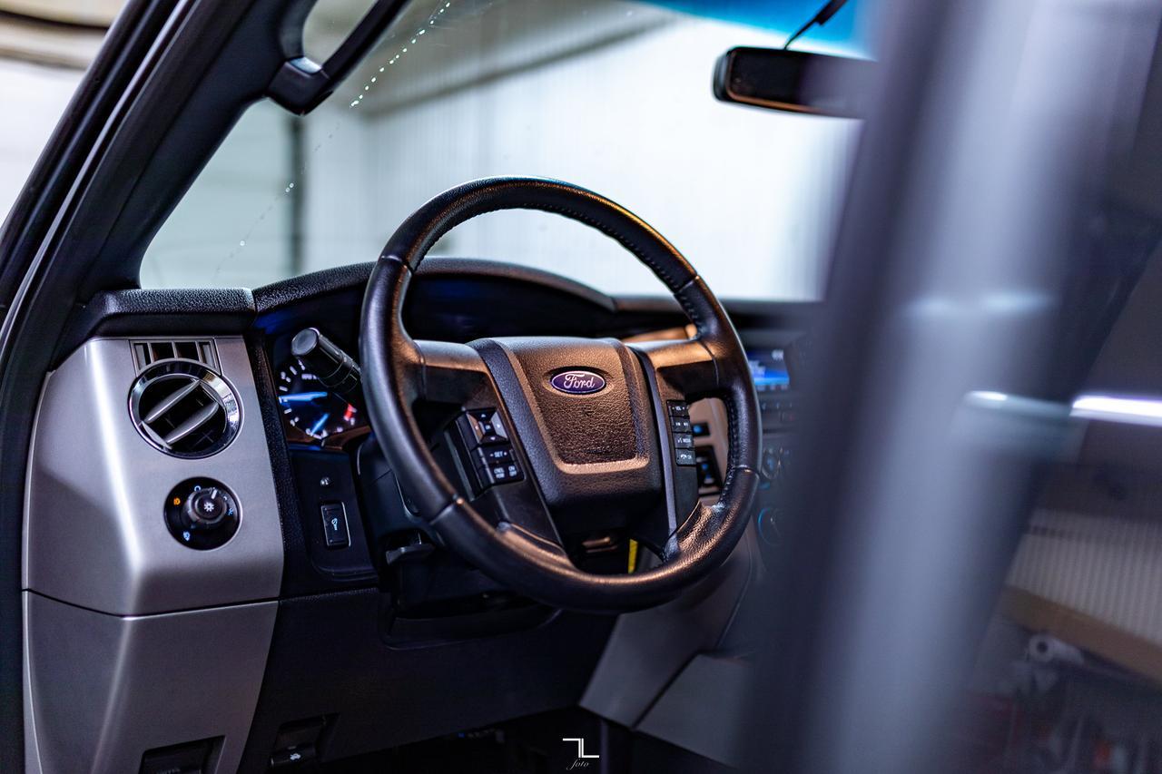 2017 Ford Expedition AWD XLT PSeat BCam Red Deer AB