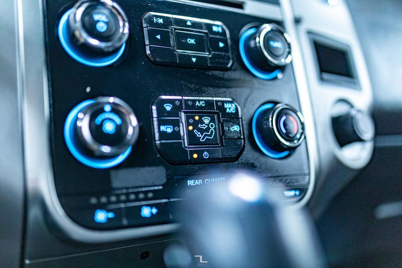 2017 Ford Expedition AWD XLT PSeat BCam Red Deer AB