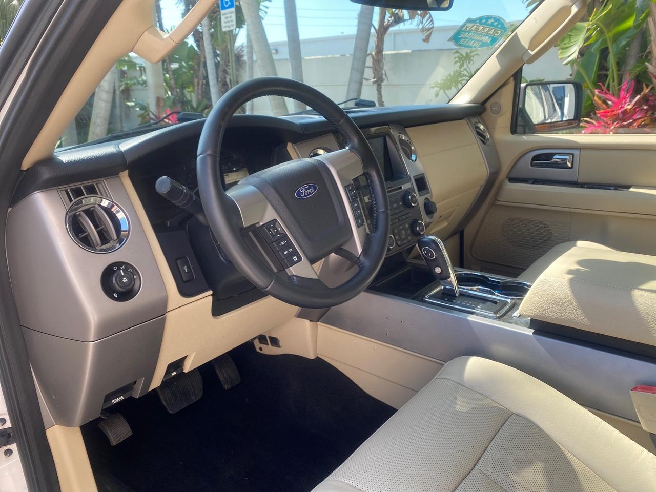 2017 Ford Expedition EL Limited 4WD LOW MILES 75284 Pompano Beach FL