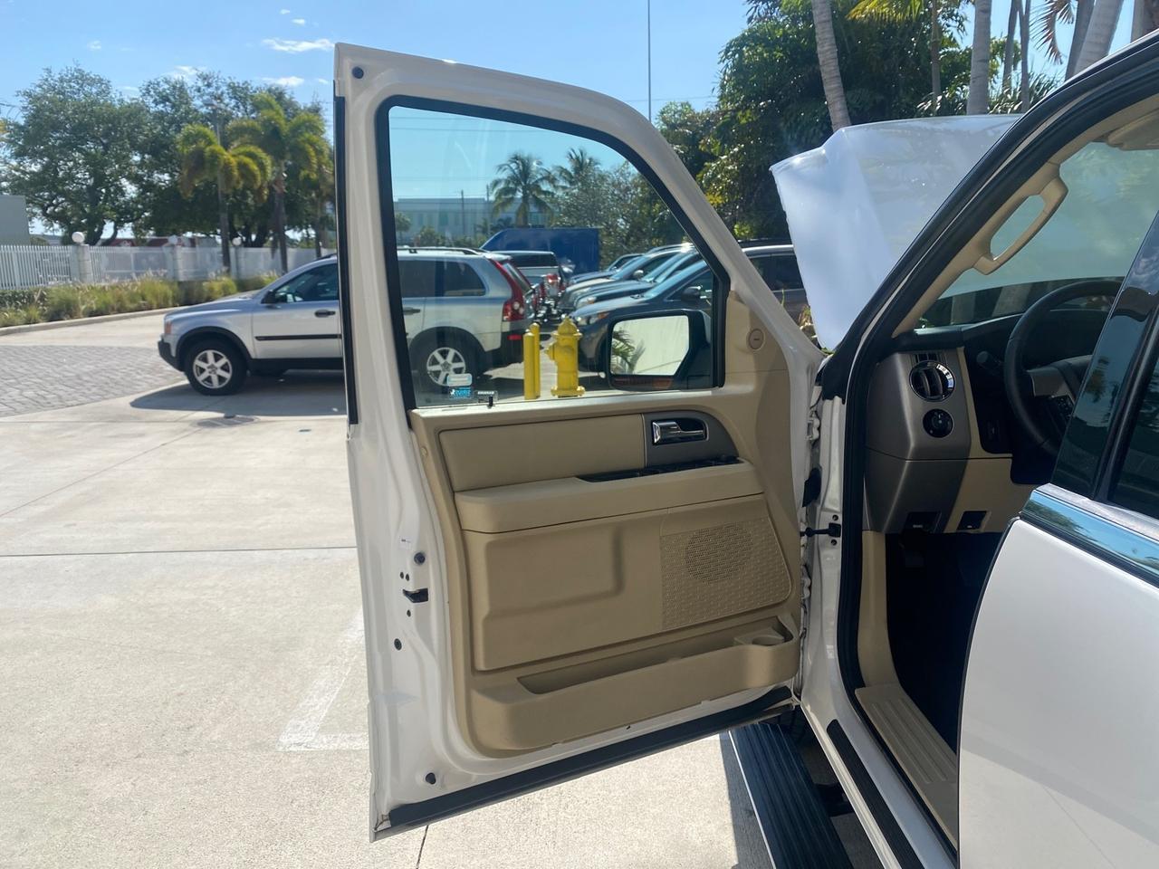 2017 Ford Expedition EL Limited 4WD LOW MILES 75284 Pompano Beach FL