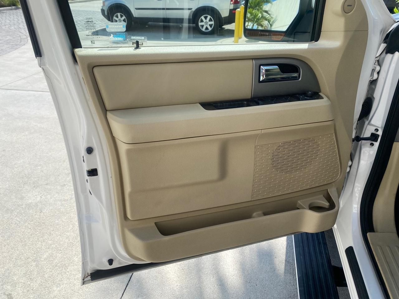 2017 Ford Expedition EL Limited 4WD LOW MILES 75284 Pompano Beach FL