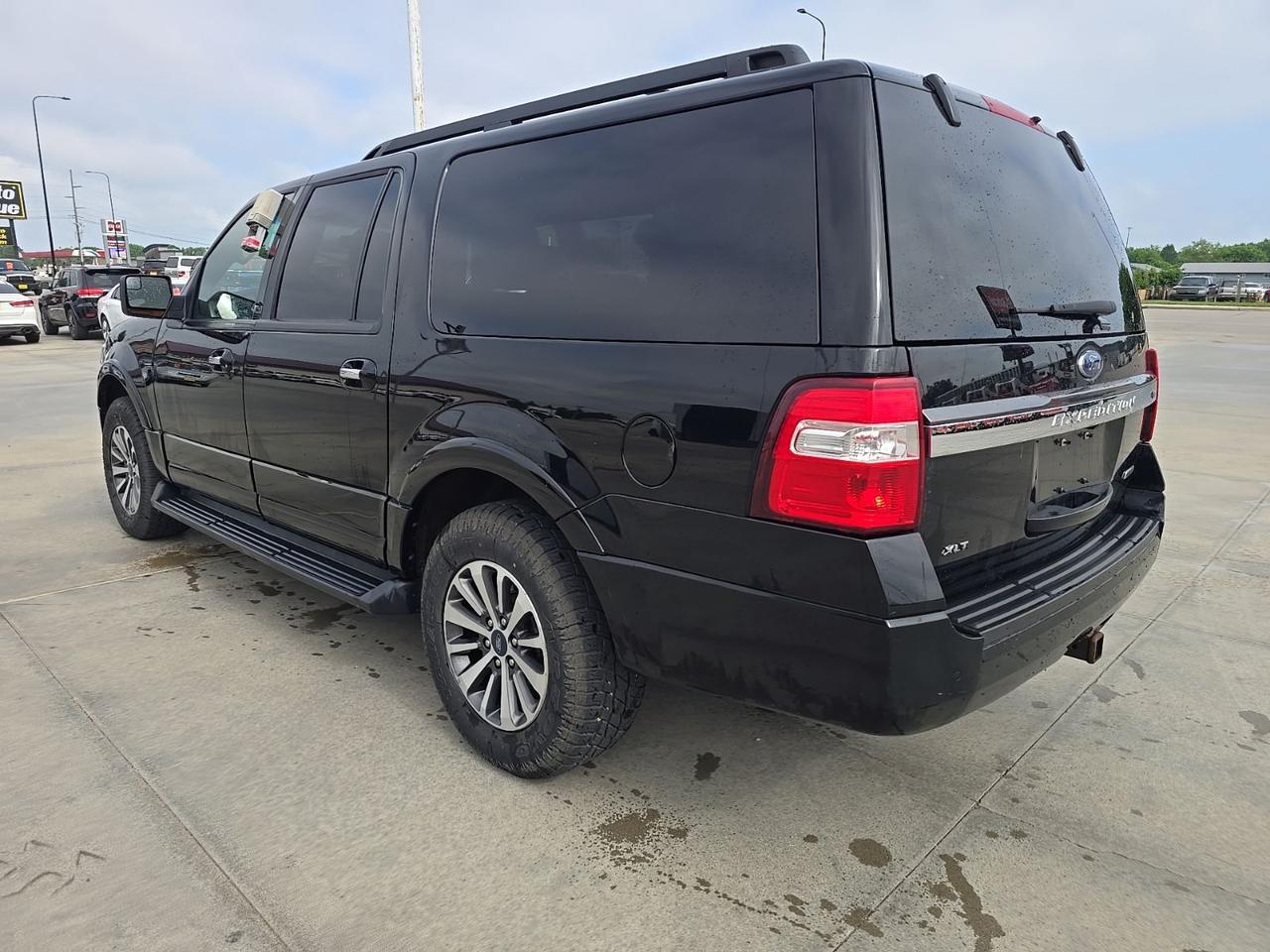 2017 Ford Expedition EL XLT Watertown SD