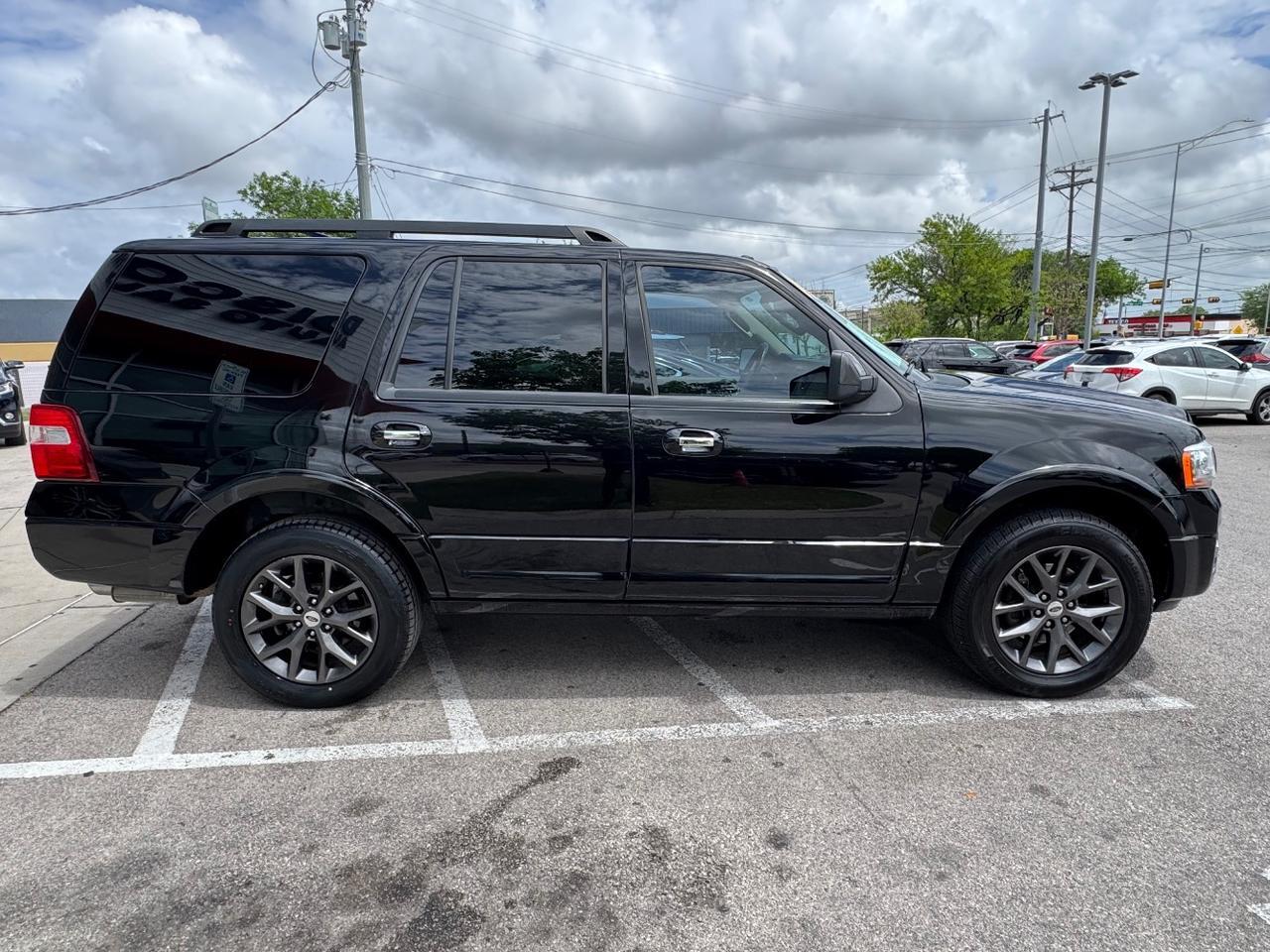 2017 Ford Expedition Limited Austin TX