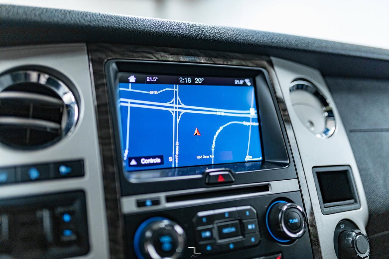 2017 Ford Expedition Max 4x4 Limited Leather Roof Nav BCam Red Deer AB