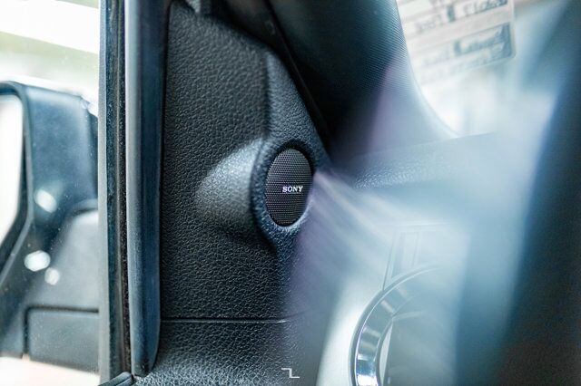 2017 Ford Expedition Max 4x4 Limited Leather Roof Nav BCam Red Deer AB