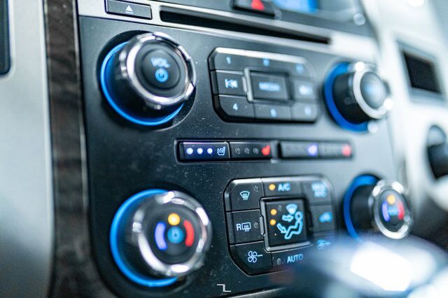 2017 Ford Expedition Max 4x4 Limited Leather Roof Nav BCam Red Deer AB