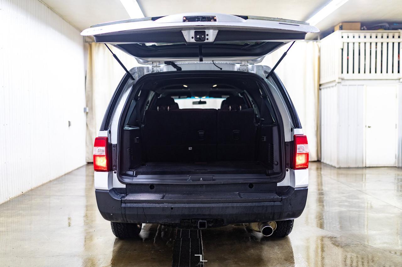 2017 Ford Expedition Max 4x4 XLT BCam 3rd Row Red Deer AB