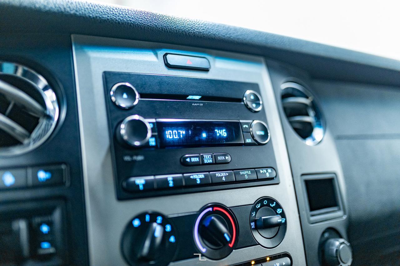 2017 Ford Expedition Max 4x4 XLT BCam 3rd Row Red Deer AB