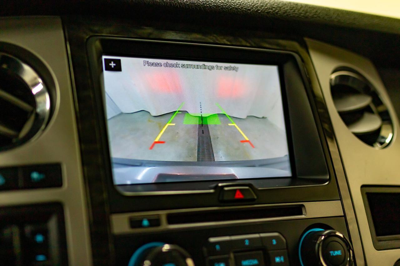 2017 Ford Expedition Max AWD Limited Leather Roof Nav BCam Red Deer AB