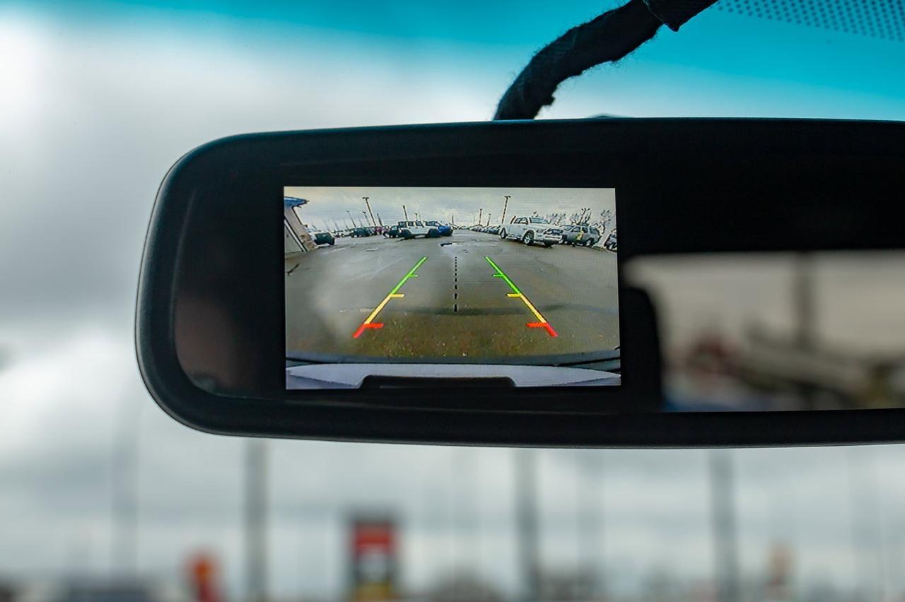 2017 Ford Expedition Max AWD SSV BCam 3rd Row Red Deer AB