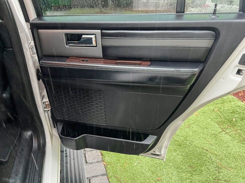 2017 Ford Expedition Platinum Wilmington NC