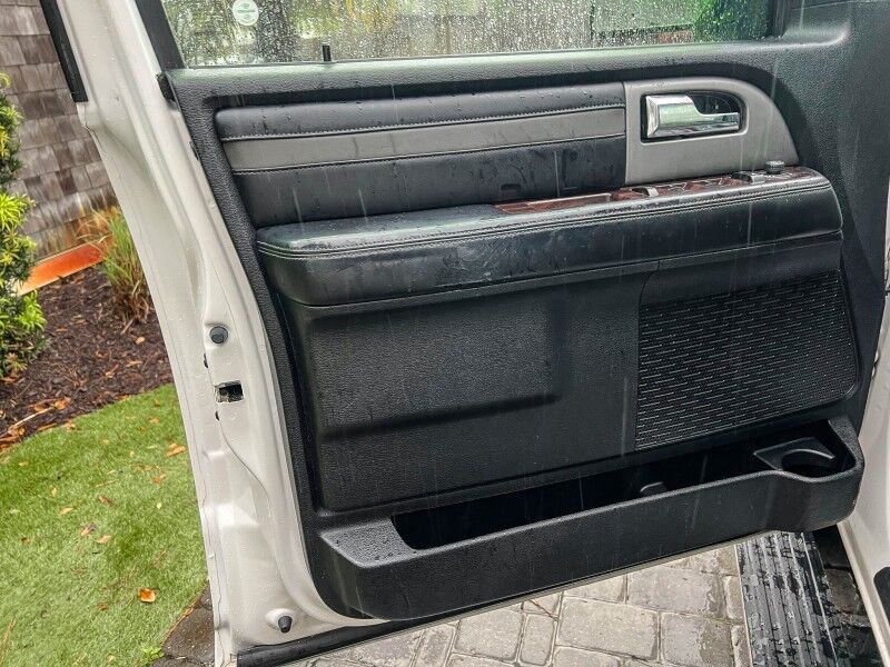 2017 Ford Expedition Platinum Wilmington NC