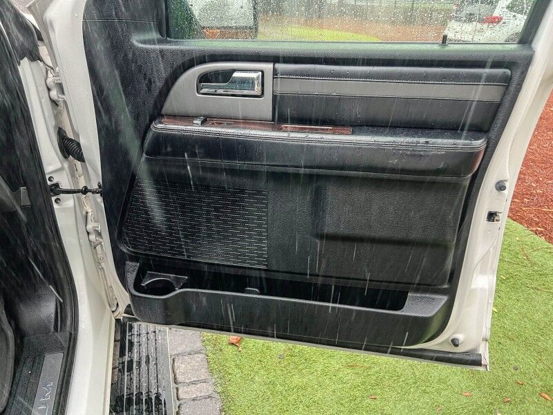 2017 Ford Expedition Platinum Wilmington NC