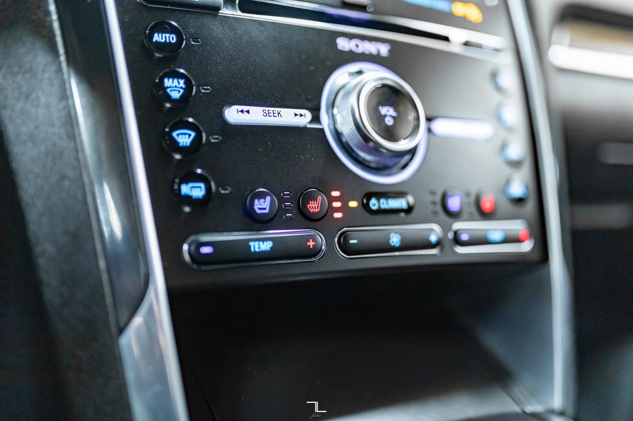 2017 Ford Explorer AWD Limited Leather Roof Nav BCam Red Deer AB