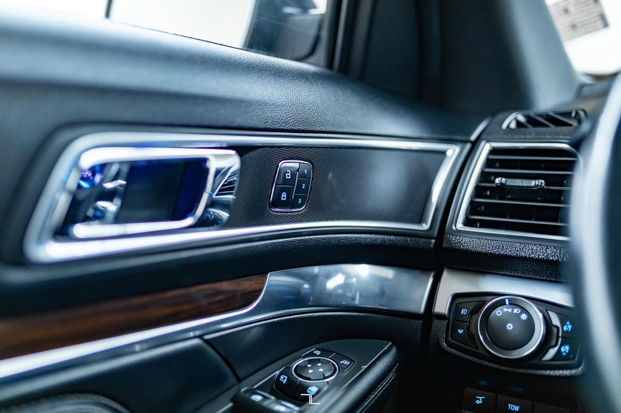 2017 Ford Explorer AWD Limited Leather Roof Nav BCam Red Deer AB